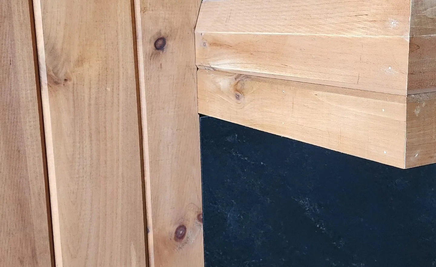 Interior finish carpentry detail