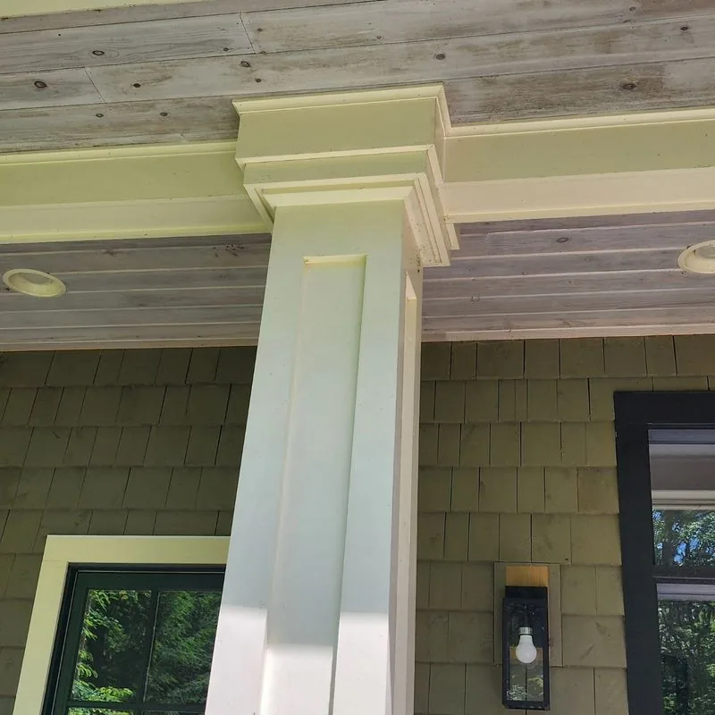 Porch ceiling with herringbone pattern